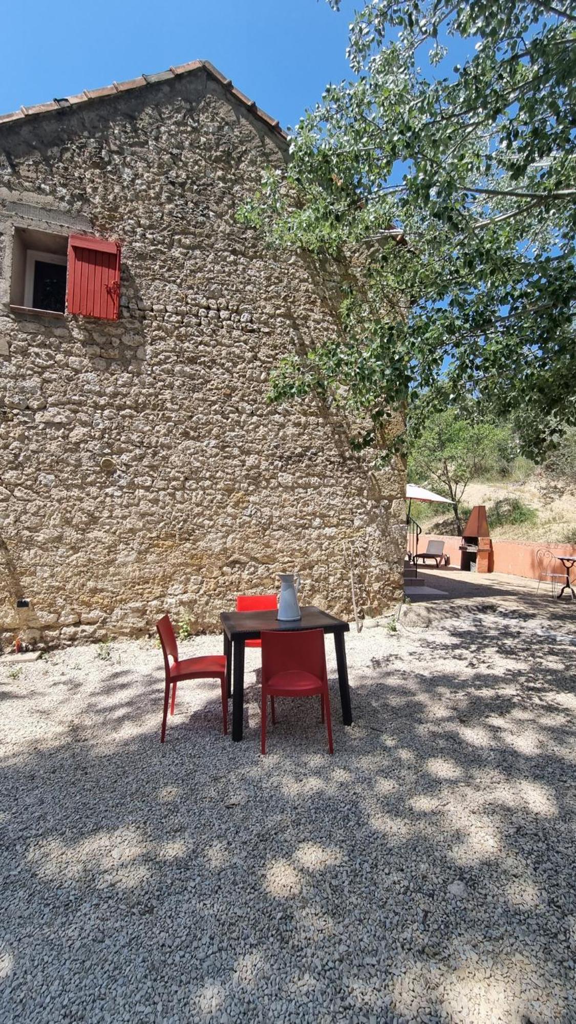 L'Oustaou Du Luberon Et Spa Villelaure Экстерьер фото