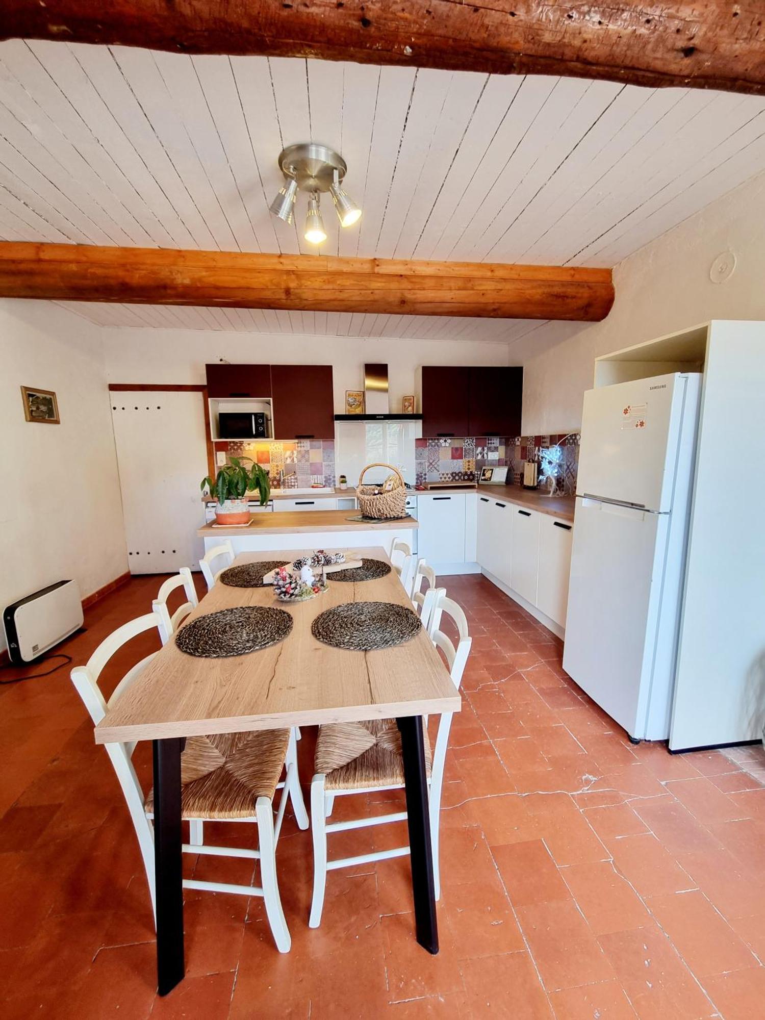 L'Oustaou Du Luberon Et Spa Villelaure Экстерьер фото