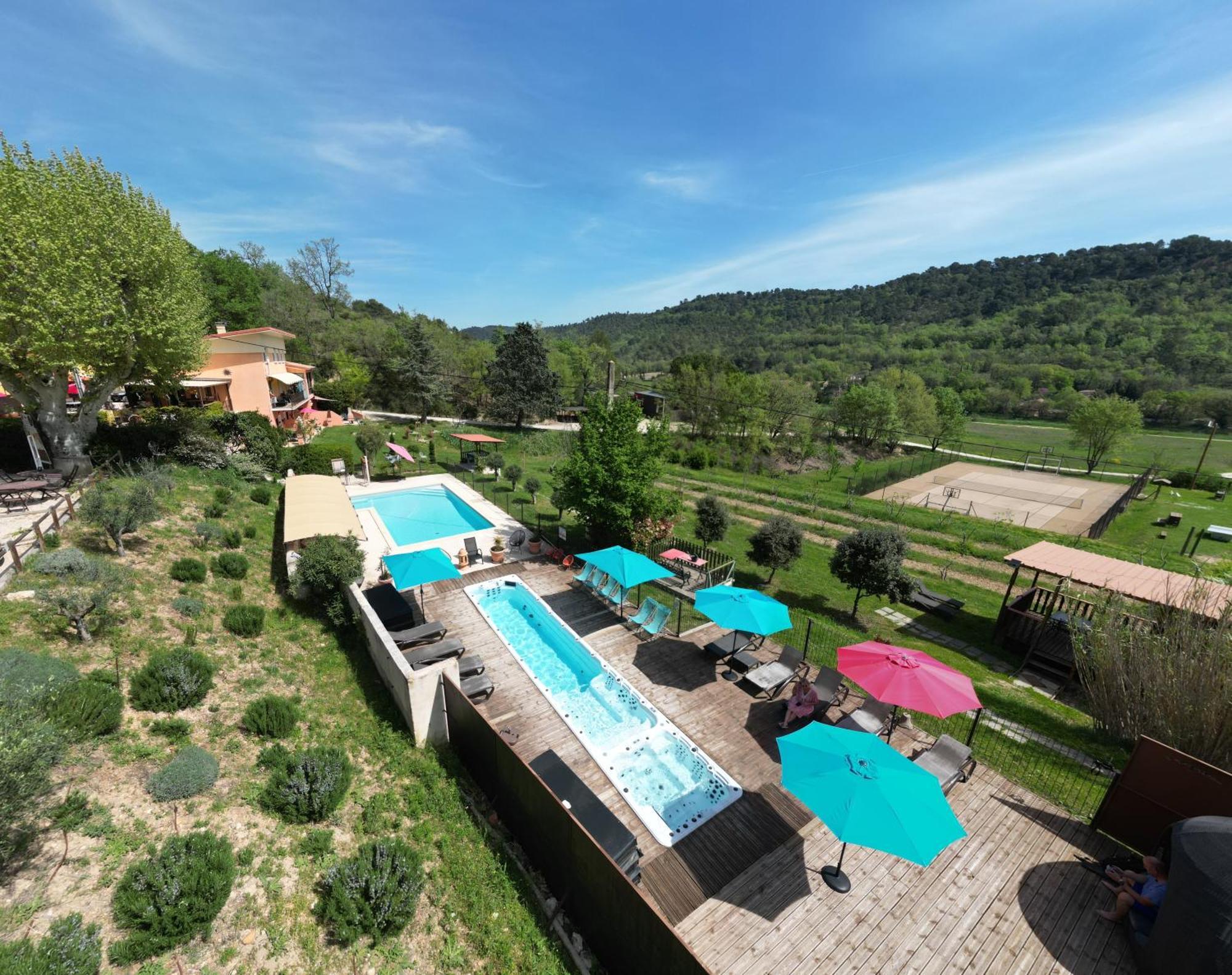 L'Oustaou Du Luberon Et Spa Villelaure Экстерьер фото